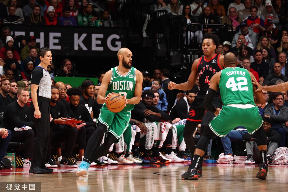 岁的她凭借 岁的她凭借